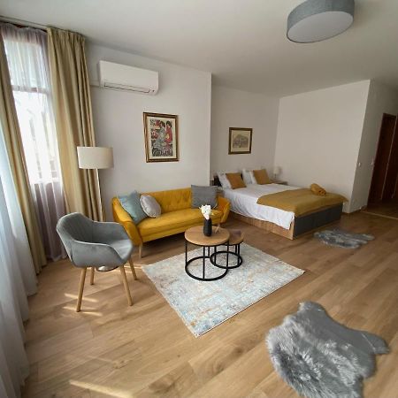 Lovag8 Apartment Budapest Exteriör bild
