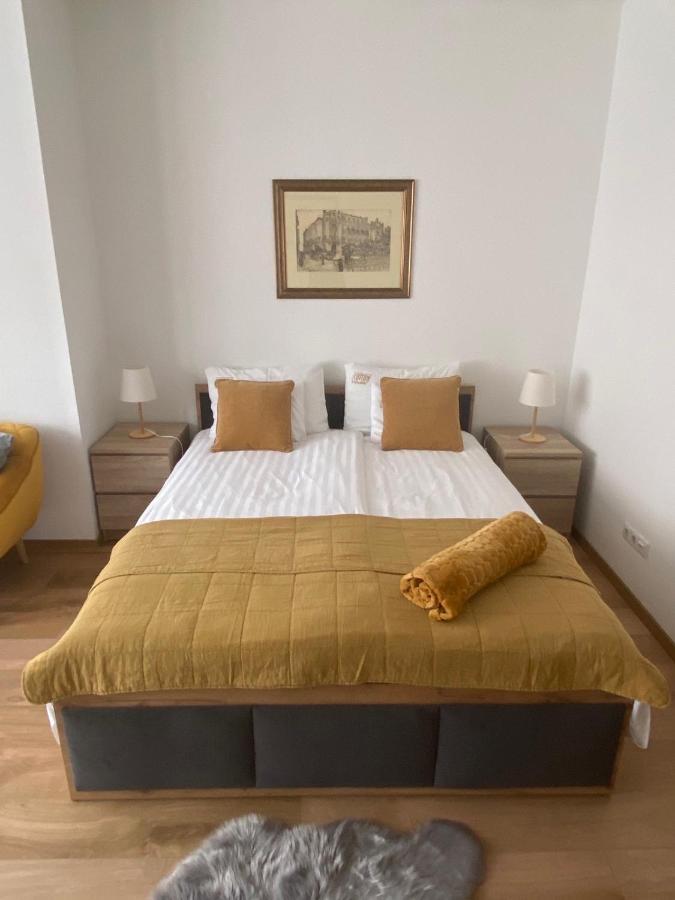 Lovag8 Apartment Budapest Exteriör bild