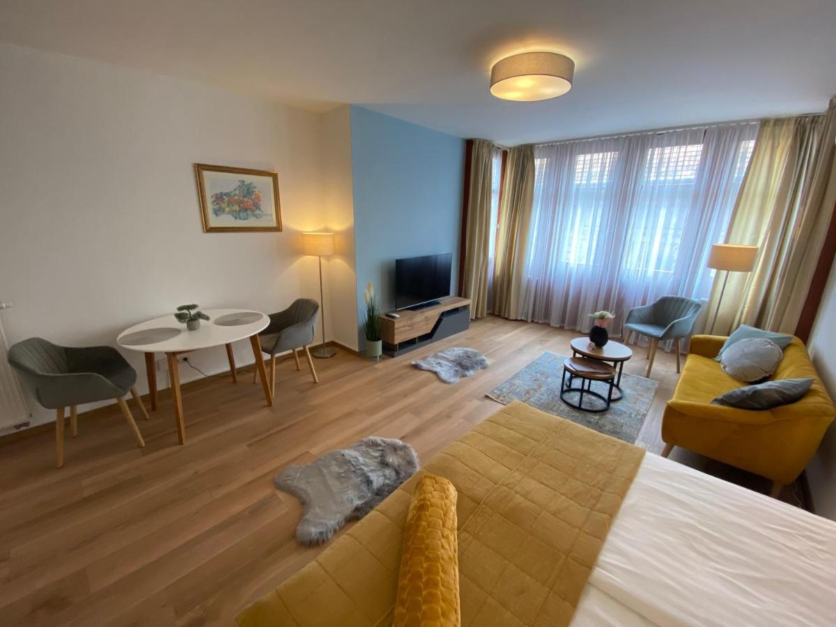 Lovag8 Apartment Budapest Exteriör bild